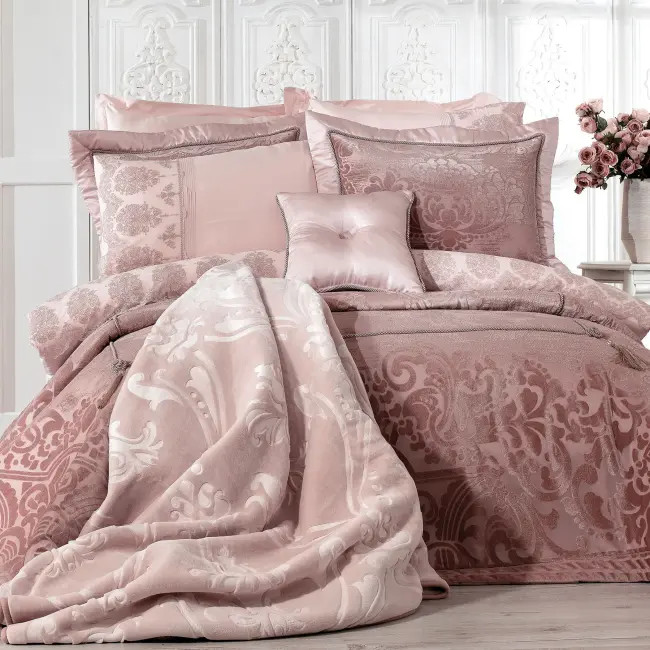 روتختی دو نفره کالباسی ۱۱ پارچه برند zebra casa مدل lucy
