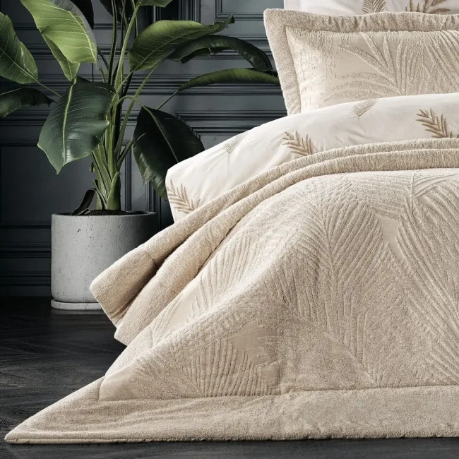 روتختی دو نفره کرمی ۱۰ پارچه برند zebra casa مدل palmira