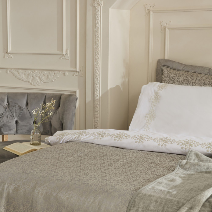 روتختی دو نفره ۸ پارچه زیتونی برند Karaca home مدل rosette
