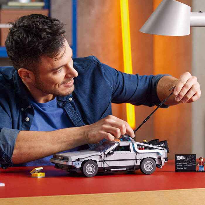 لگو ماشین زمان بازگشت به آینده کد 10300 مدل back to the future